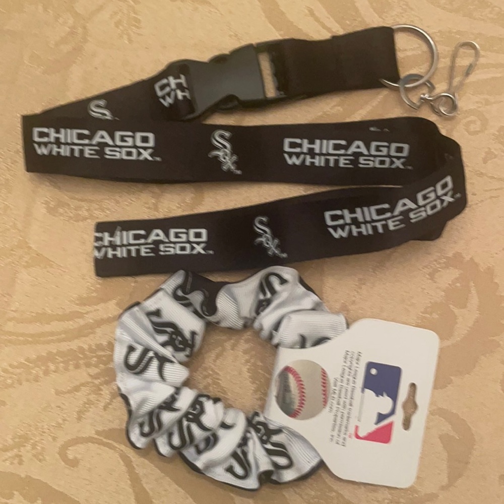 MLB Chicago White Sox gift bundle
